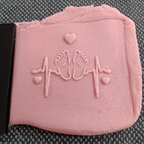 Pieds bébé coeur